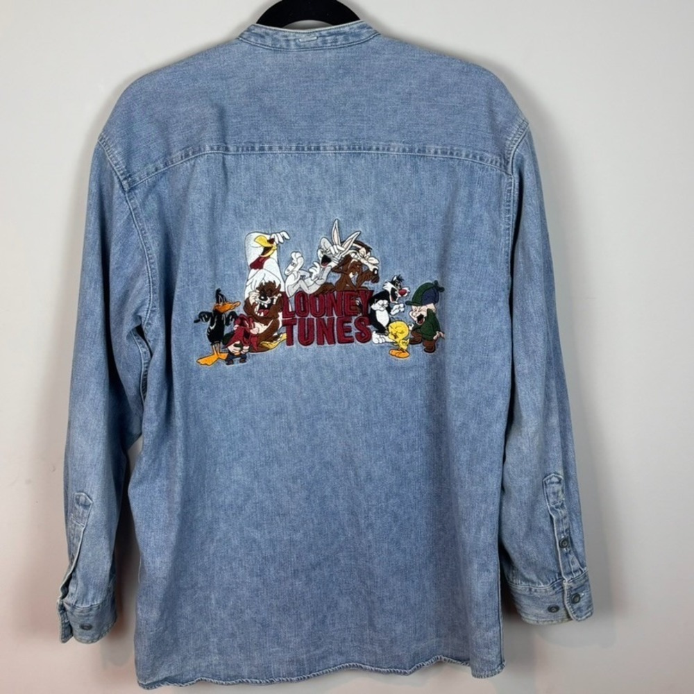 Vintage Warner Bros Studio Store Shirt Button Down Denim Blue Collared Size‎ M